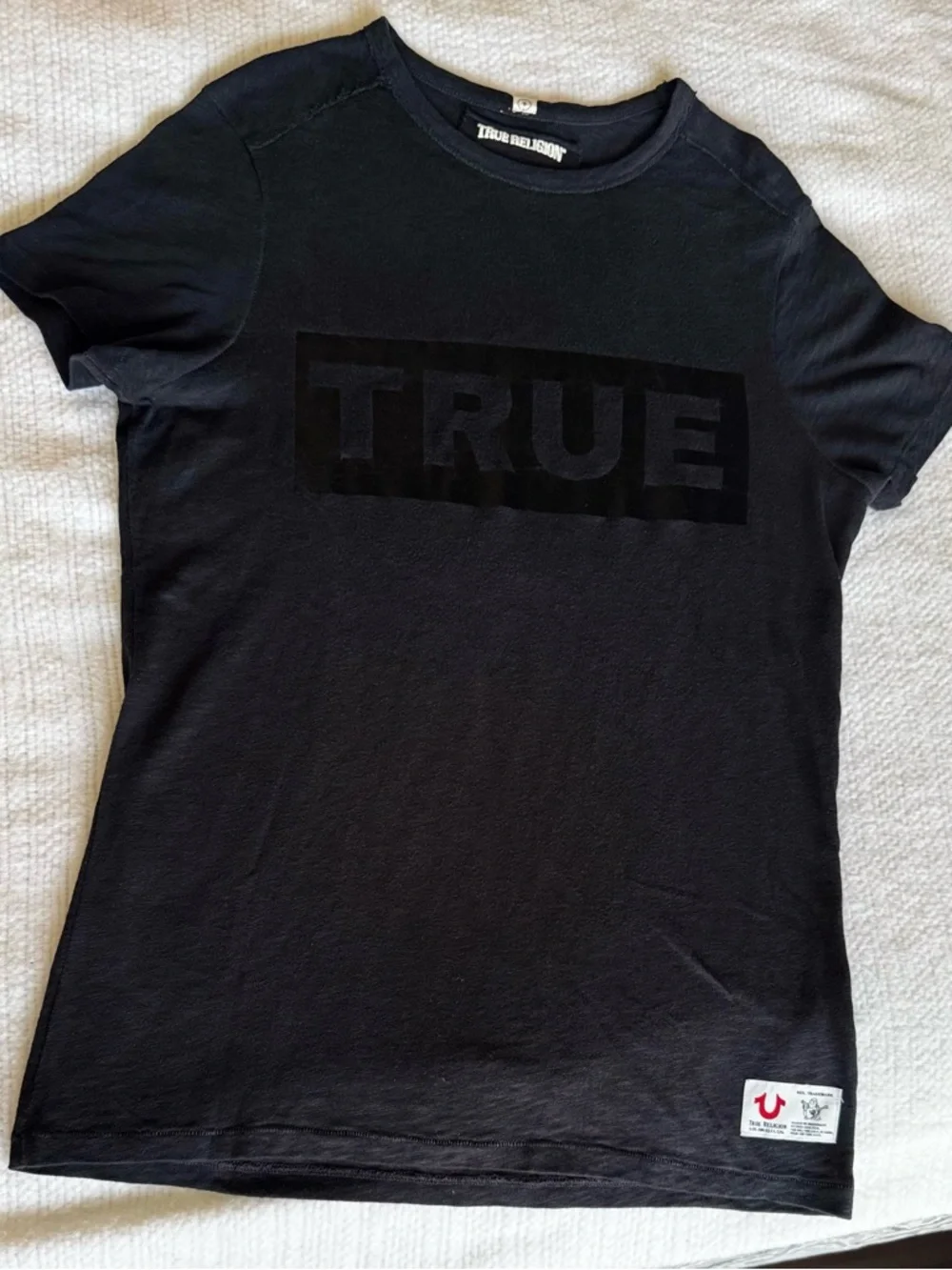 TRUE RELIGION Black Short Sleeve Crewneck Tee w Tonal 'TRUE' Logo Cotton T-shirt